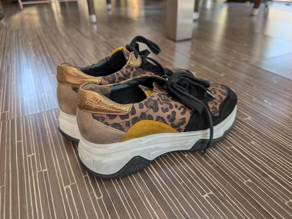 Scarpe da donna: Paul Green Leo Sneaker 37 – Usato da Erschwil venduto da andora00 1