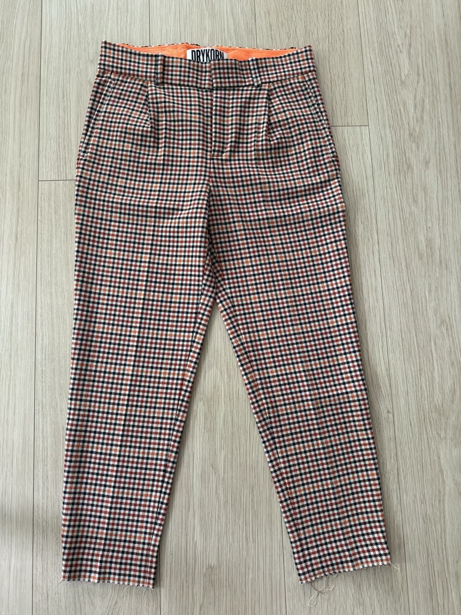 Drykorn Pantaloni: Drykorn Hose gr 29 – Usato da Bünzen venduto da Magdalena.K