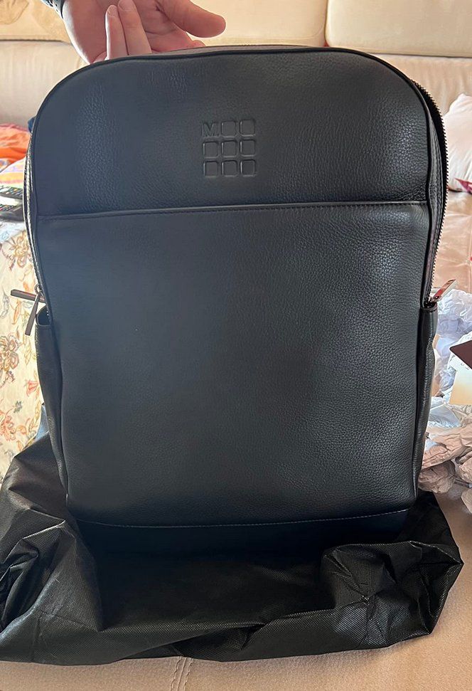 Zaini: Moleskine Tagesrucksack - Leder Neu – Nuovo e nell'imballaggio originale da  venduto da
