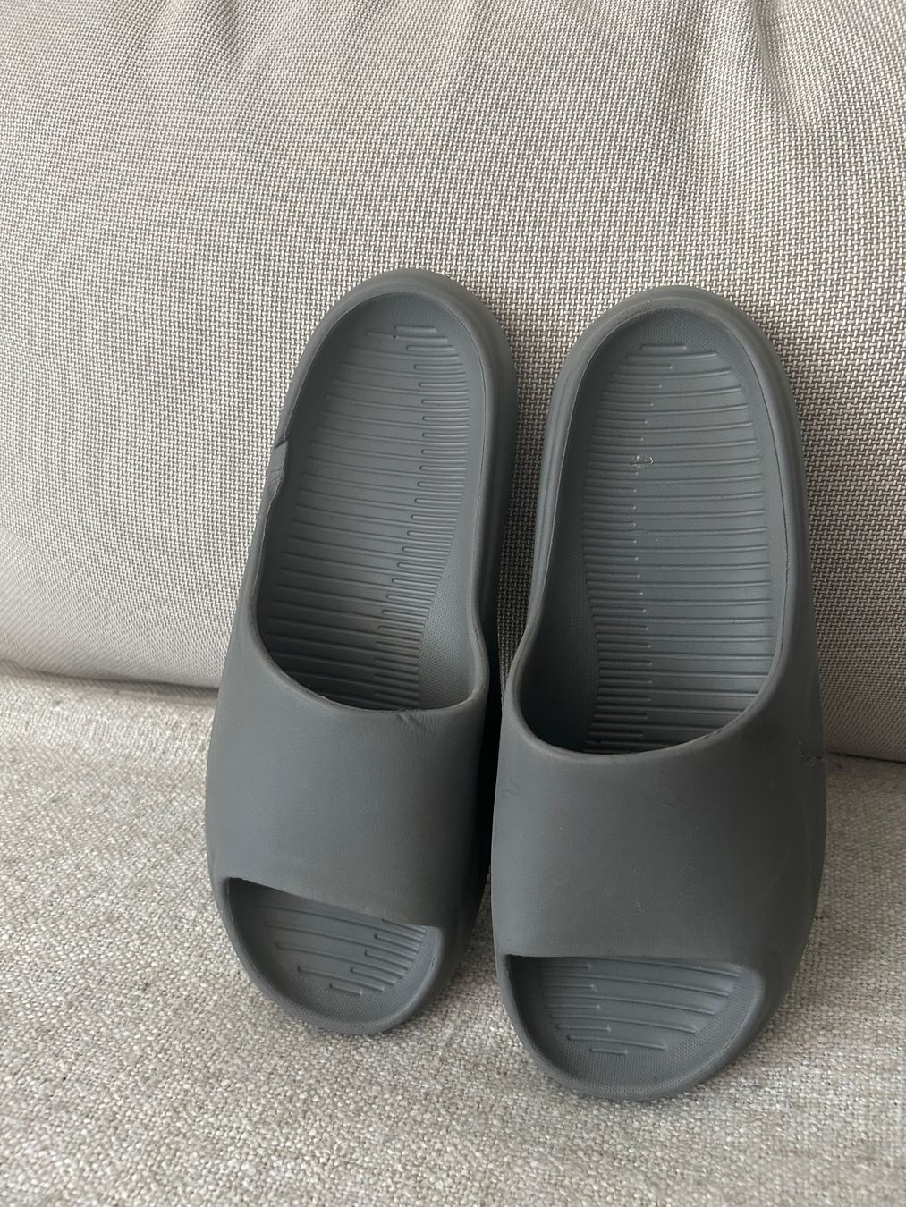Scarpe da uomo: Sandalen – Usato da Zürich venduto da Yvo619 1