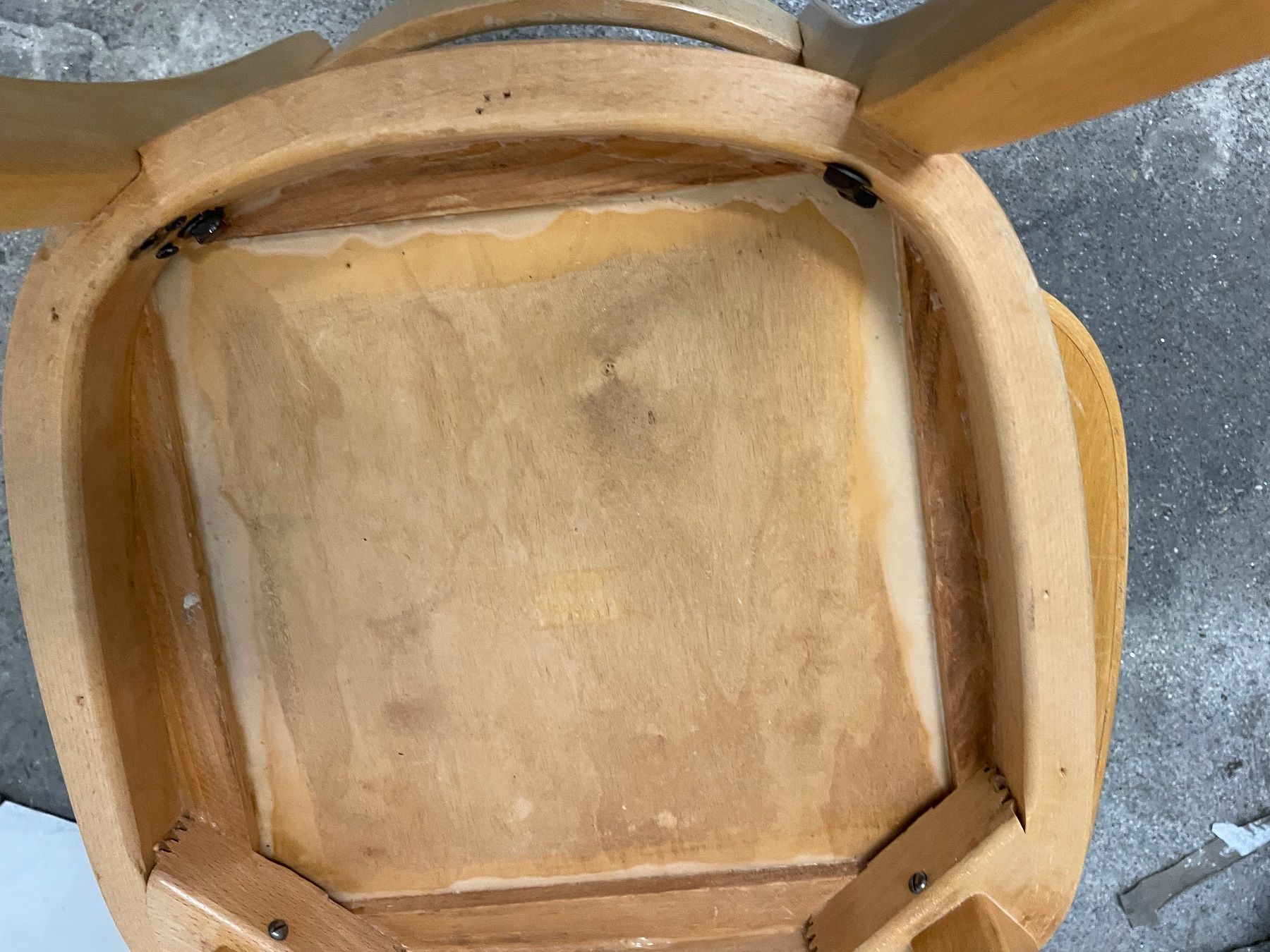 Stühle: Beizenstuhl 4 er Set – Gebraucht aus Basel von M.Secondhand 5