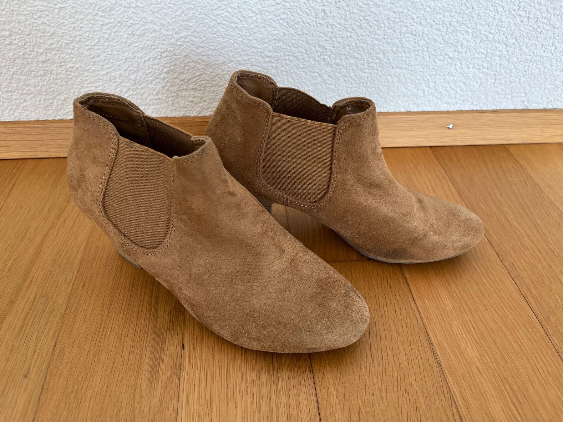 Graceland Scarpe da donna: Schuhe Stiefeletten Wildleder – Usato da Langenthal venduto da lauras00 2