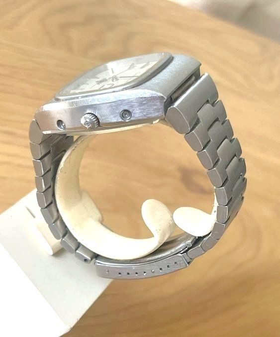 Omega Orologi: Omega Constellation Megaquartz 32 KHz ref.1960016 – Usato da Nottwil venduto da Kaufen003 3