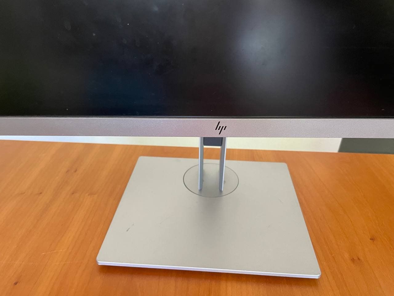 Hewlett Packard Ecrans: Hp E223 21.5 monitor – D'occasion à Zürich par Miko49 1