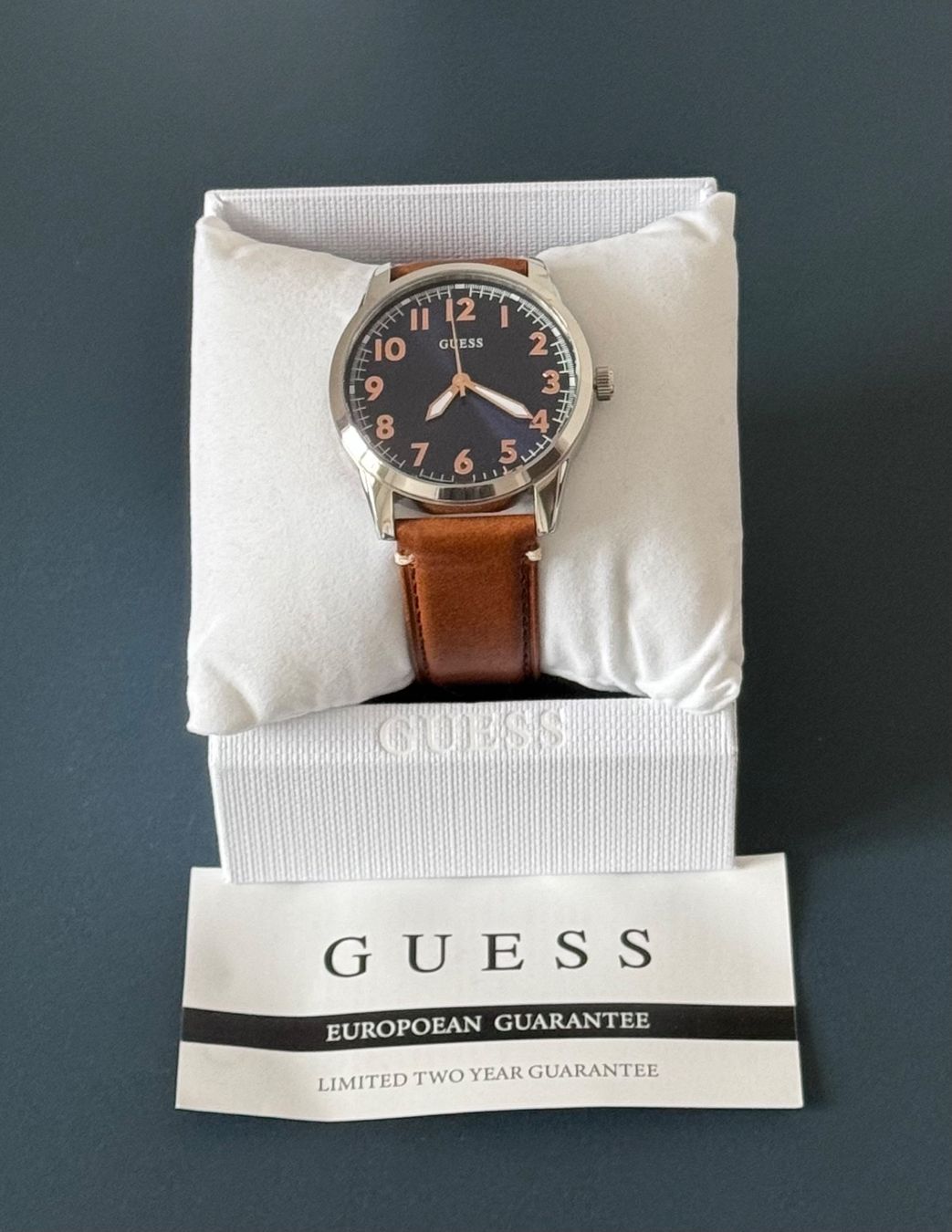 Guess Orologi: Neue Uhr von Guess – Nuovo e nell'imballaggio originale da Spiegel b. Bern venduto da Desisk44