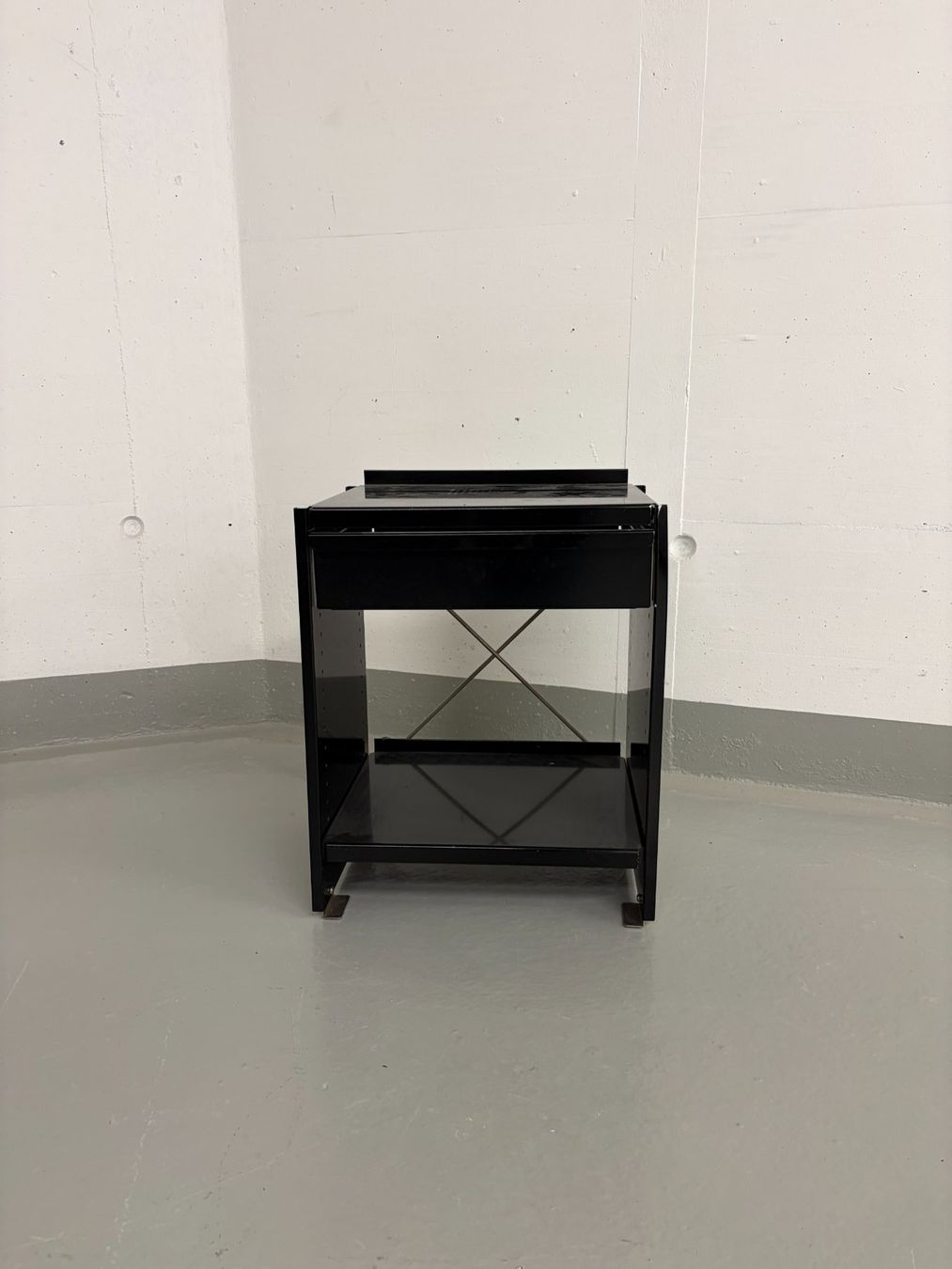 Lehni Tables de nuit: Lehni Eigendesign, 2 Kult-Nachttische – D'occasion à Zürich par less_more 4