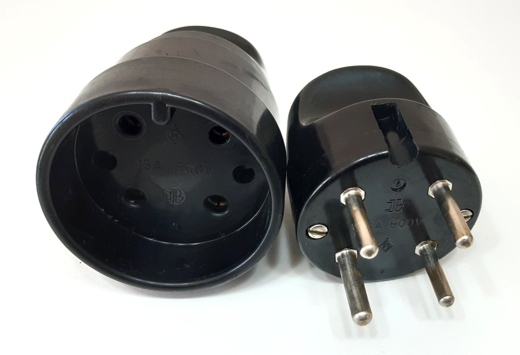 Robbe T Stecker ( Buchse) 5 Stück, 3,29