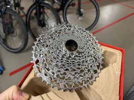 SRAM kassette Rival XPLR 10-44