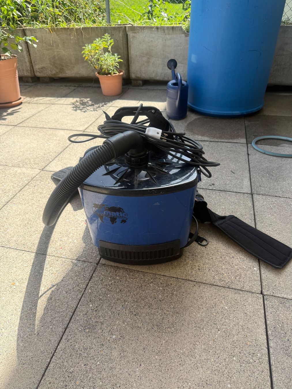 Aspirapolveri & Accessori: Numatic Rückenstaubsauger – Usato da Zürich venduto da Herbion1