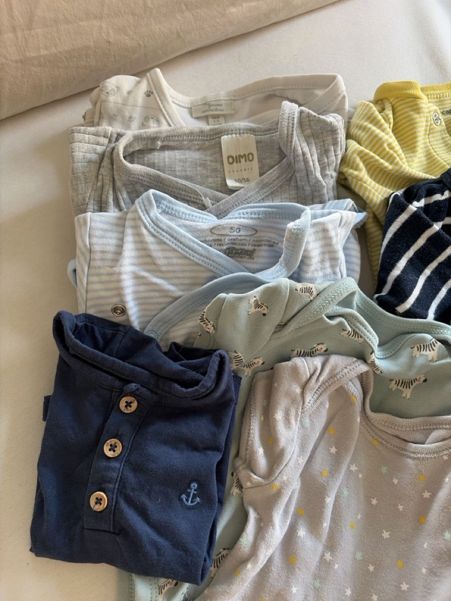 Lotti & Set di vestiti: Kleiderpaket Baby Grösse 50 – Usato da Meggen venduto da TobeOneS 1