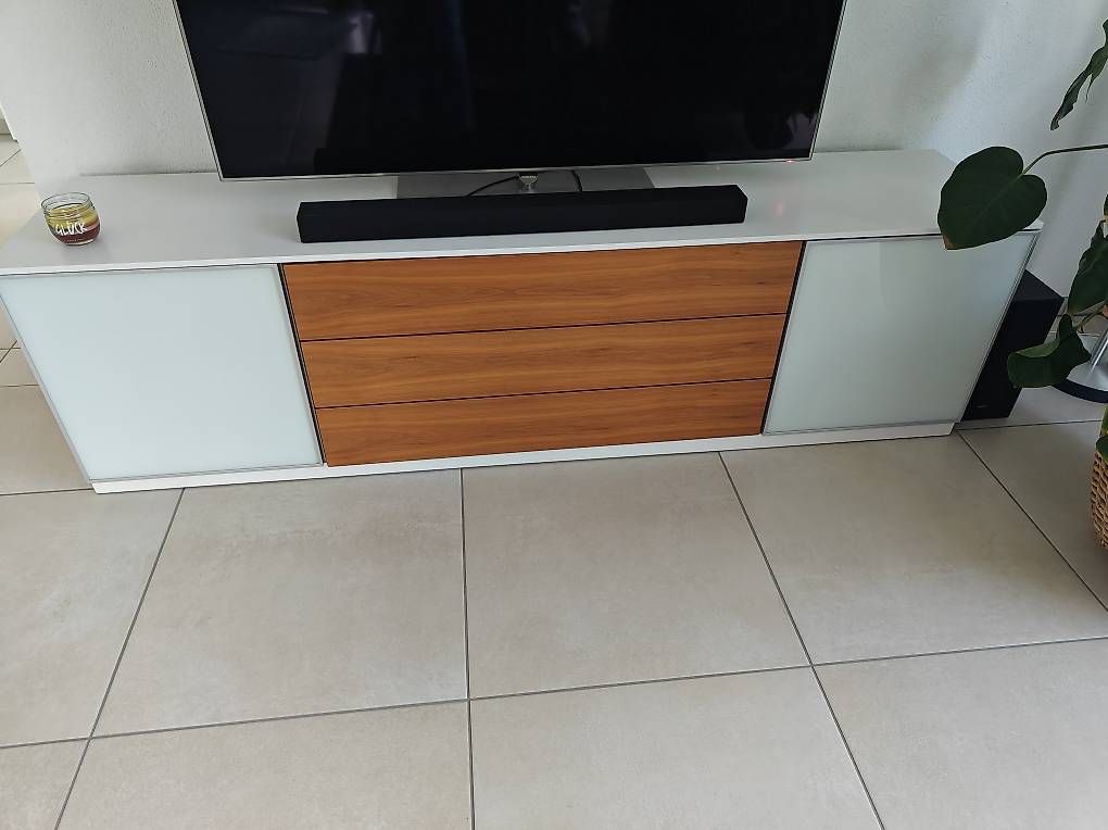 Meubles TV: TV-Board – D'occasion à Gelterkinden par magicmouse79 2