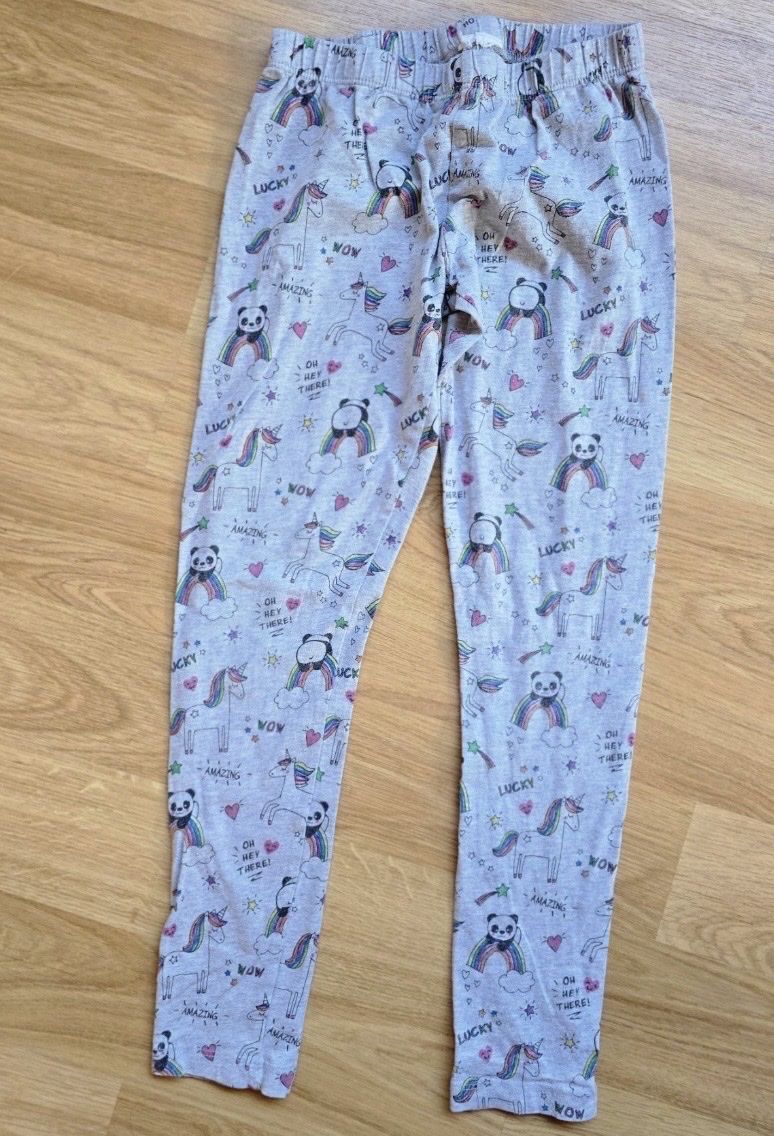 Calze & Collant: Mädchen Leggins Einhorn Motiv Grösse 128 Grauton – Usato da Luzern venduto da La_sfinge