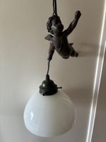 Hängeleuchte / Lampe mit Putto