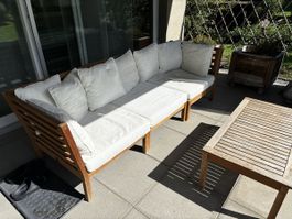 Gartenlounge Holz Sofa mit Tisch gebrauchten Polster