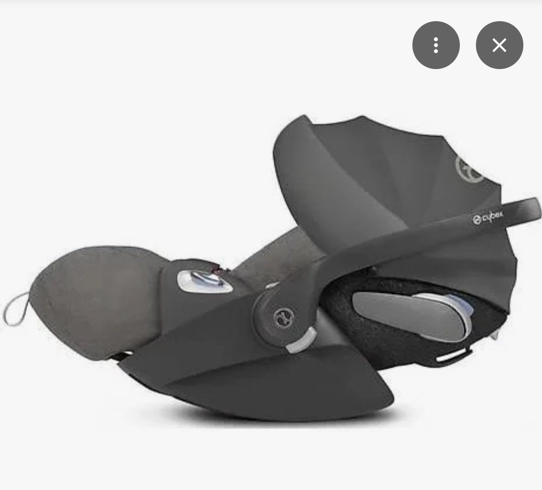 Cybex Seggiolini per auto: Cybex Cloud Z i-Size Babyschale mit Liegefunktion – Usato da Riehen venduto da Ulli-verkauf