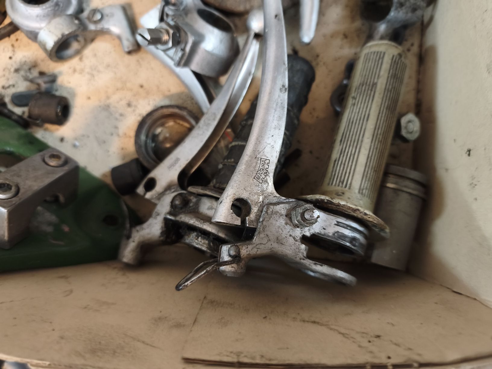 Sachs Pièces pour mobylette: Diverse Mofateile – Défectueux à Münchwilen TG par Denso33 4