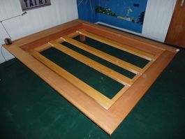 Bettgestell für Hüsler Nest 160 x 200, Buche massiv, Stühle