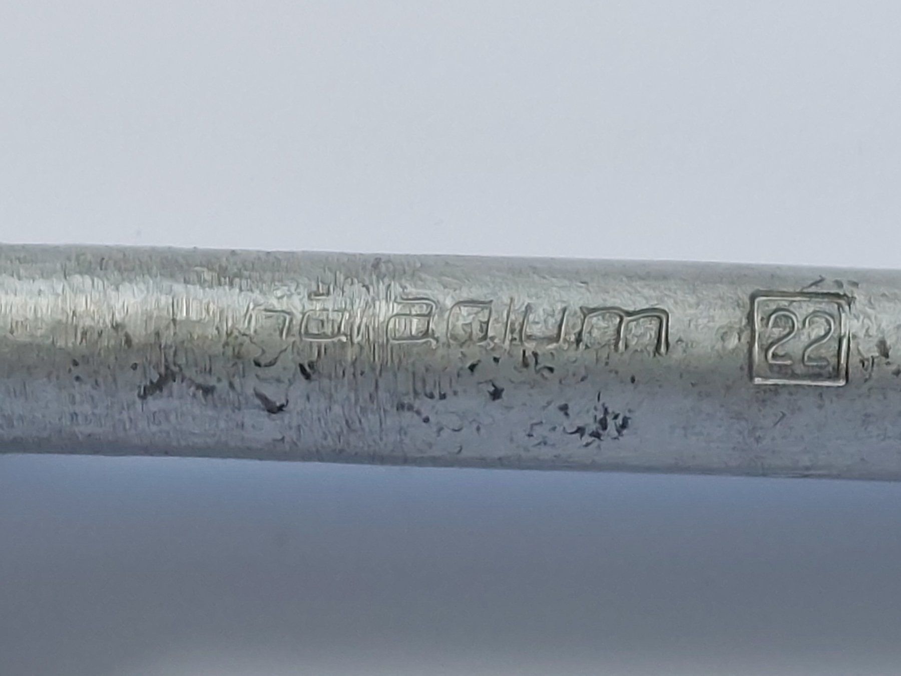 Tutti gli attrezzi: Rad-Kreuzschlüssel klappbar – Usato da Liebefeld venduto da Helveticus6 3