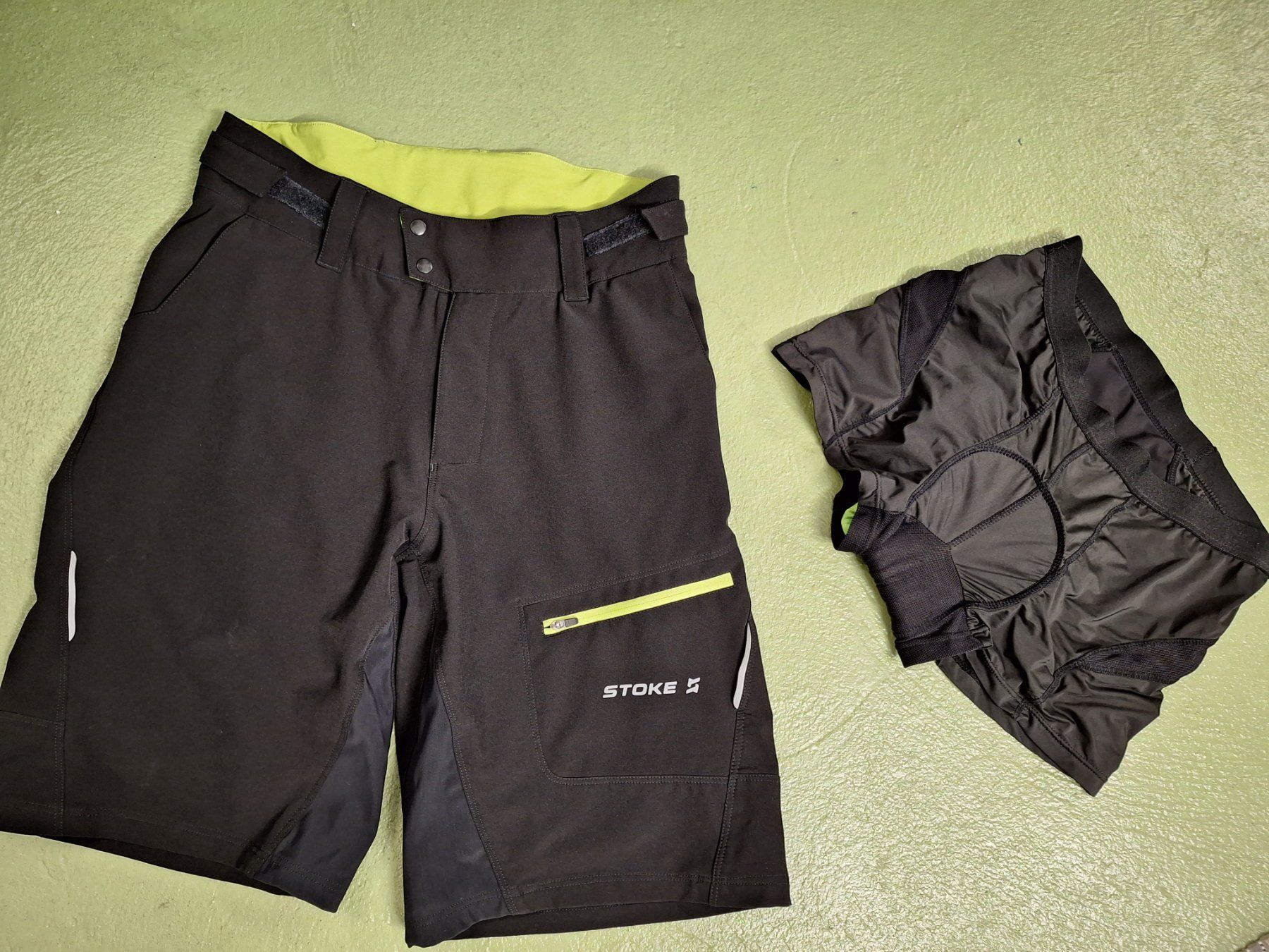 Stoke Pantalons: Bikeshorts – D'occasion à Niederglatt ZH par Bobsli