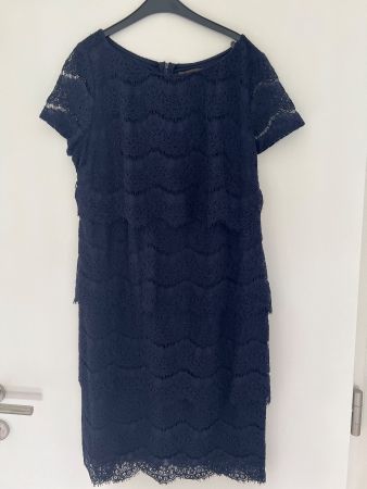 Kleid Vera Mont Gr.40/ 42 Spitzenkleid mit Volants