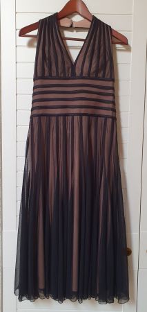 Cocktailkleid von Sagie, Gr.38, Schwarz...