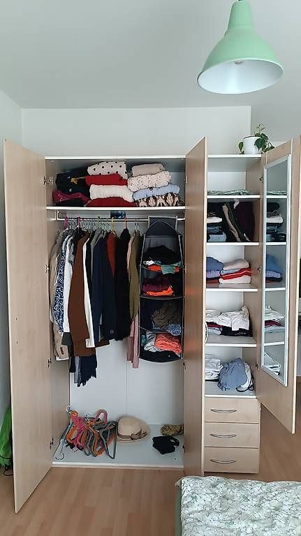Kleiderschrank zu verschenken (Gebraucht) in Bern für CHF 1 – nur Abholung auf Ricardo kaufen