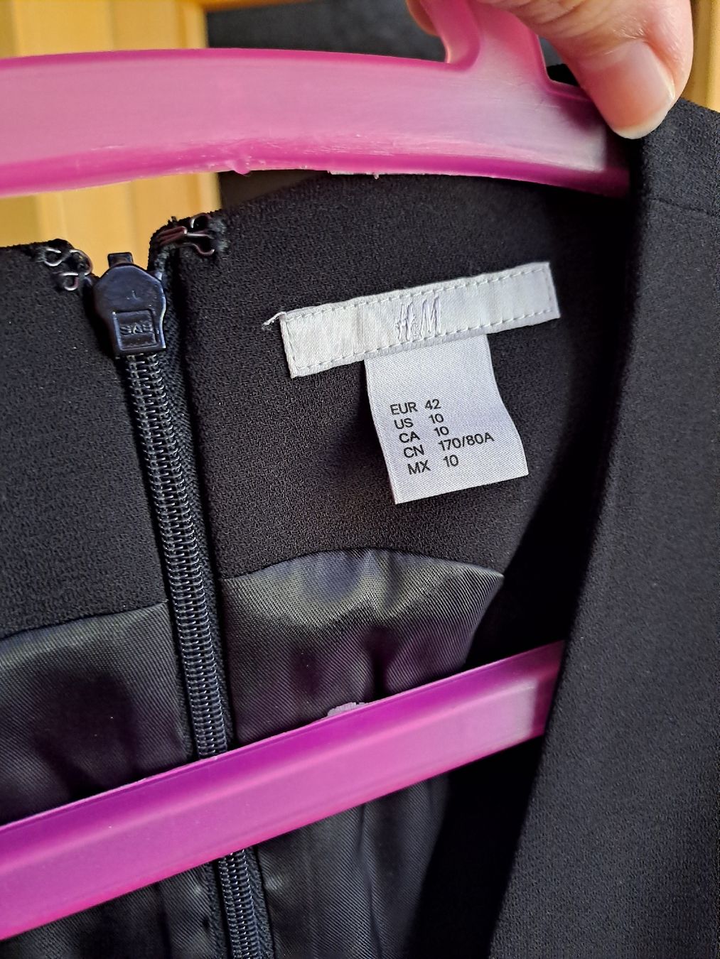 Tute: H&M Jumpsuit Schwarz Gr 42 neu – Nuovo (secondo la descrizione) da Rickenbach LU venduto da bishiida 2