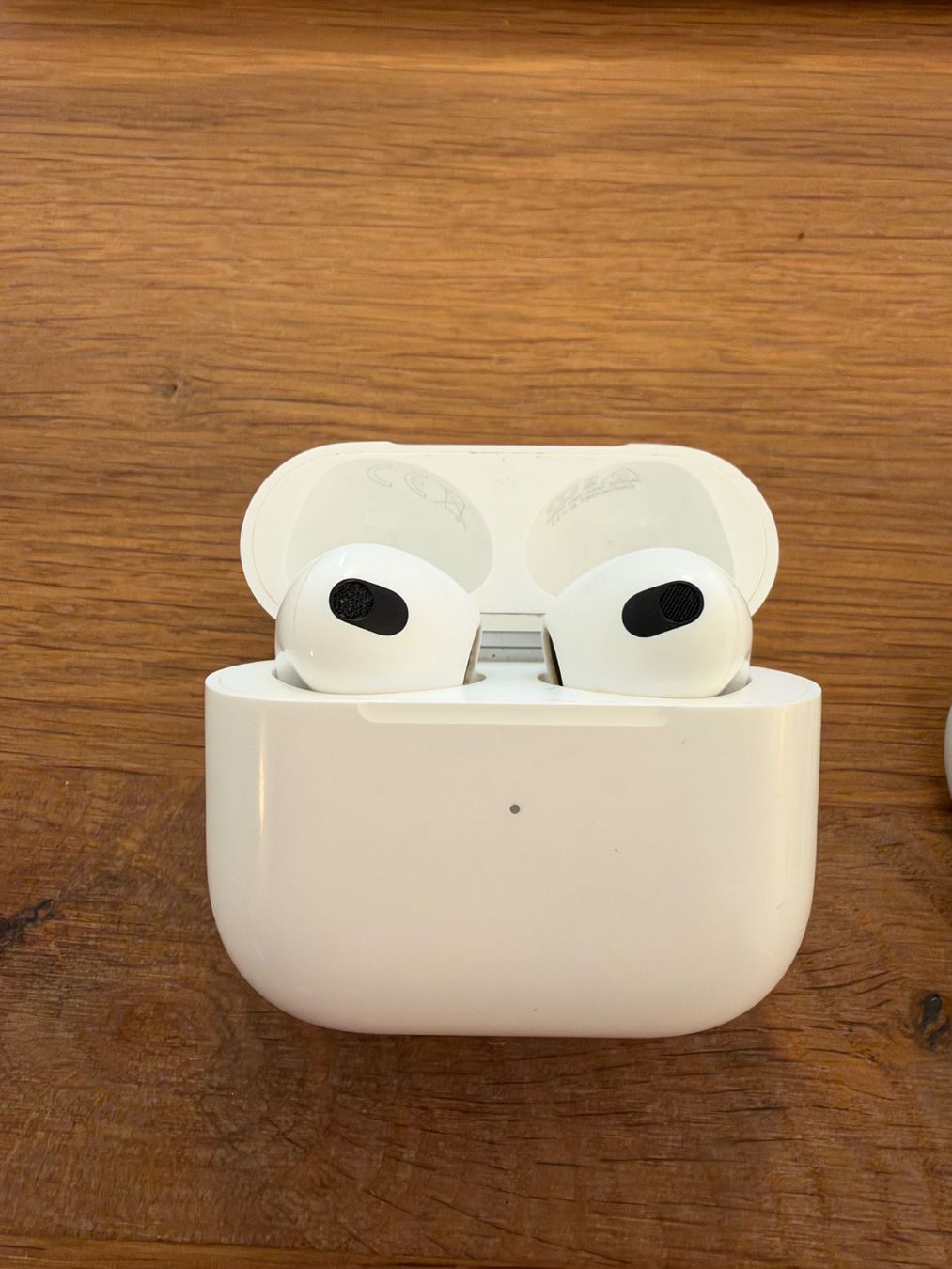 Apple Cuffie: Apple Airpods 3 – Usato da Zürich venduto da n2036s 2