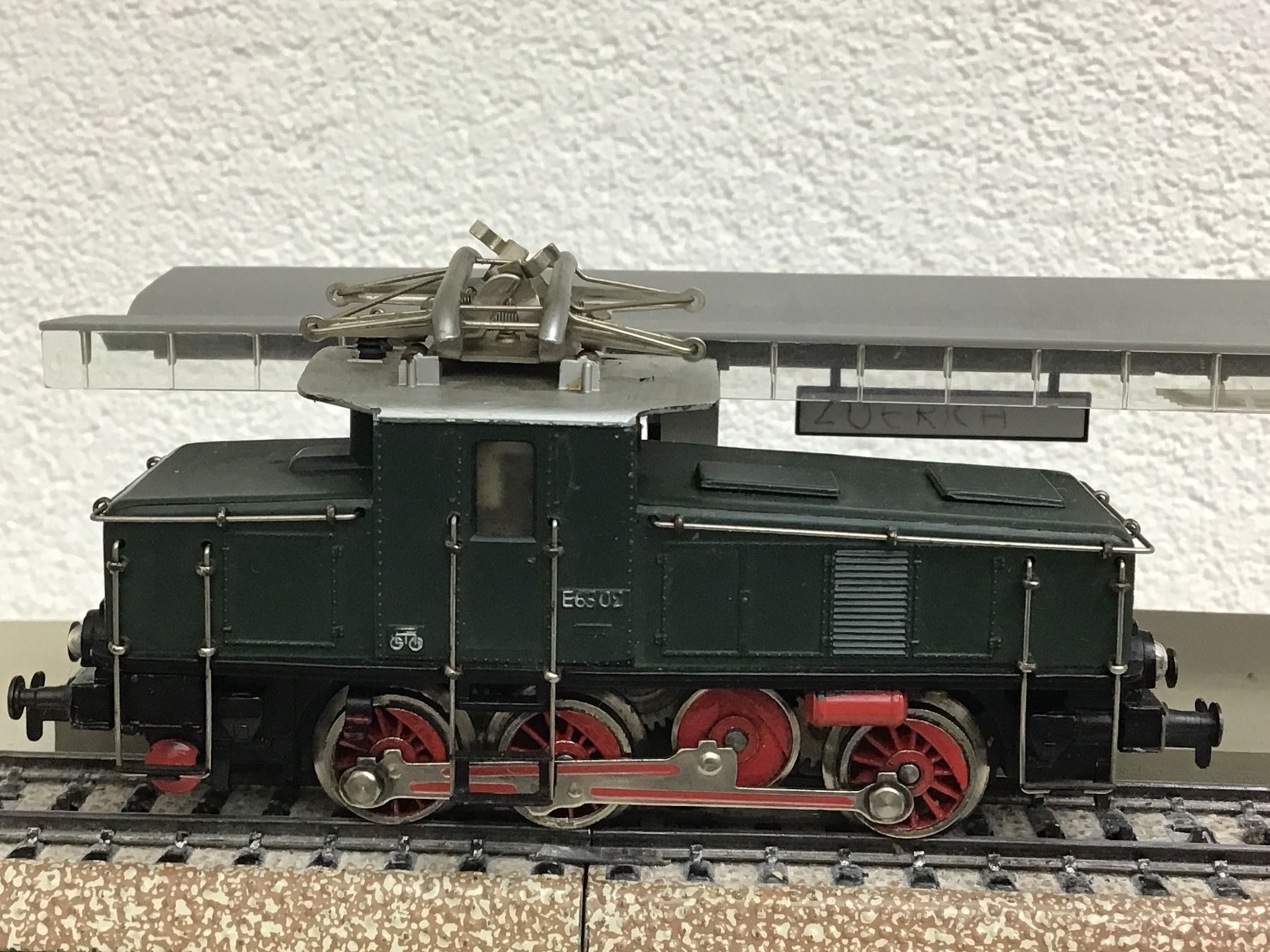 Märklin Modellini di ferrovie: Märklin H0 E-Lok, Vintage – Usato da Männedorf venduto da Modell-Spezialisten 1
