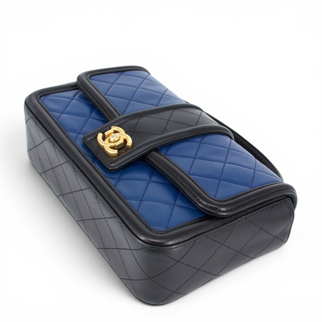 Chanel Borse da donna: Chanel Tasche schwarz/blau – Usato da Binningen venduto da Designerlabels 6