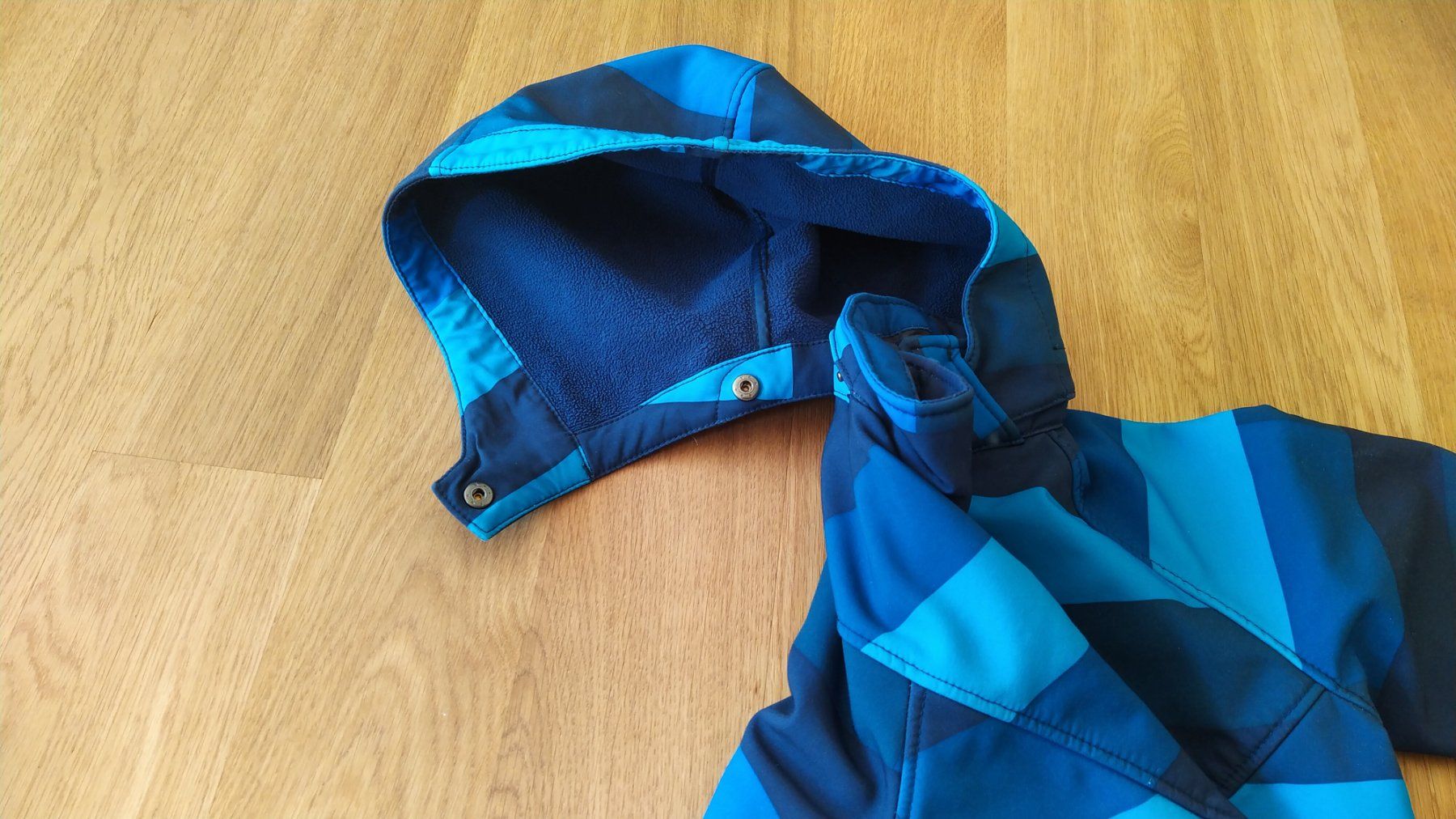 H&M Lotti & Set di vestiti: Softshell Jacke gr. 104 – Usato da Trimbach venduto da teiger83 3