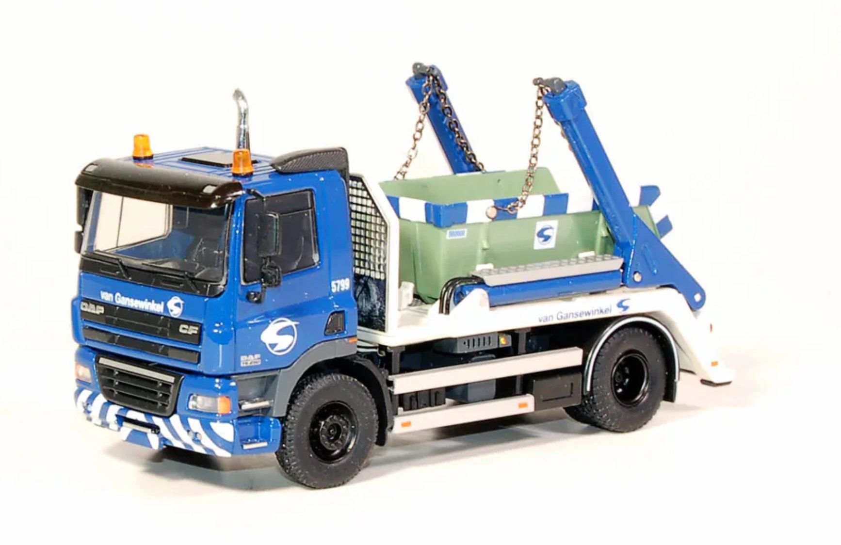 Tekno Kit di modellismo & Modellini statici: Tekno Model 3075 / Camion Van Gansewinkel - 1:50 – Nuovo e nell'imballaggio originale da Lausanne venduto da Techobby