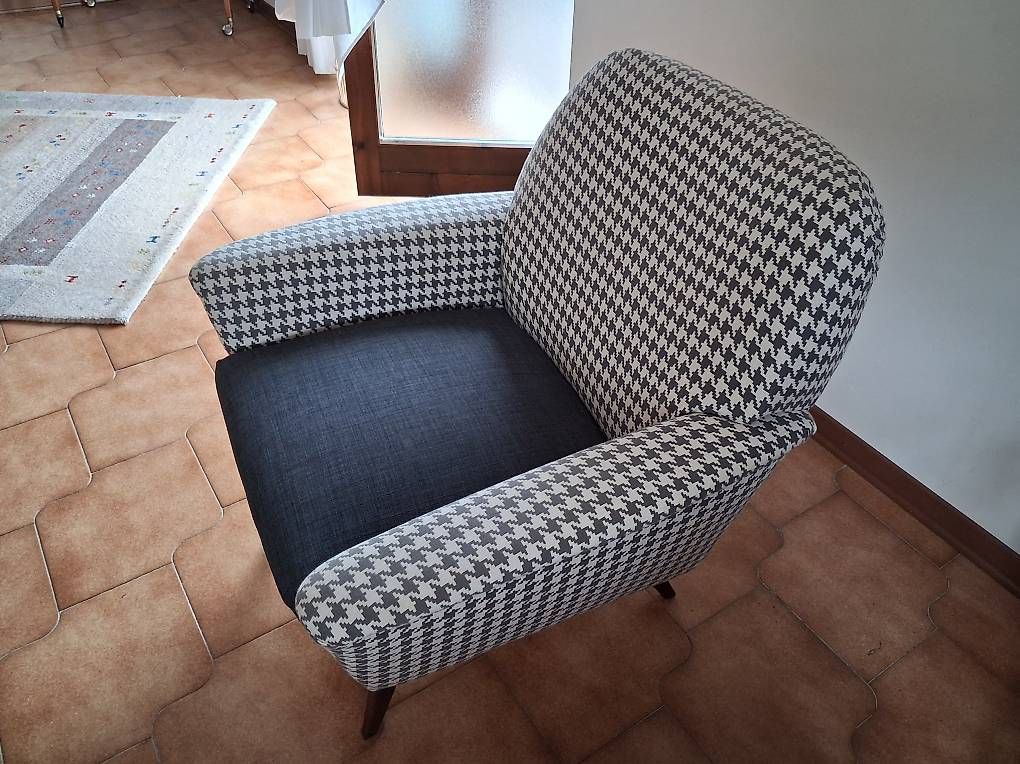 Poltrone: Sessel bequemes dekoratives Einzelstück – Usato da Altnau venduto da riomio 1