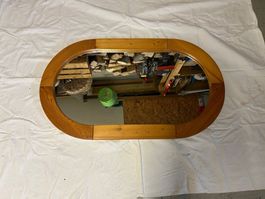 Oval Spiegel mit Holzrahmen