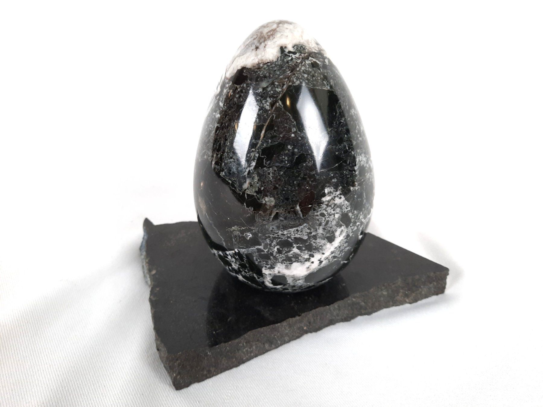 Mineralien & Heilsteine: Stein, Eiform Marmor Optik – Gebraucht aus Beinwil am See von Restwert_Beinwil 4
