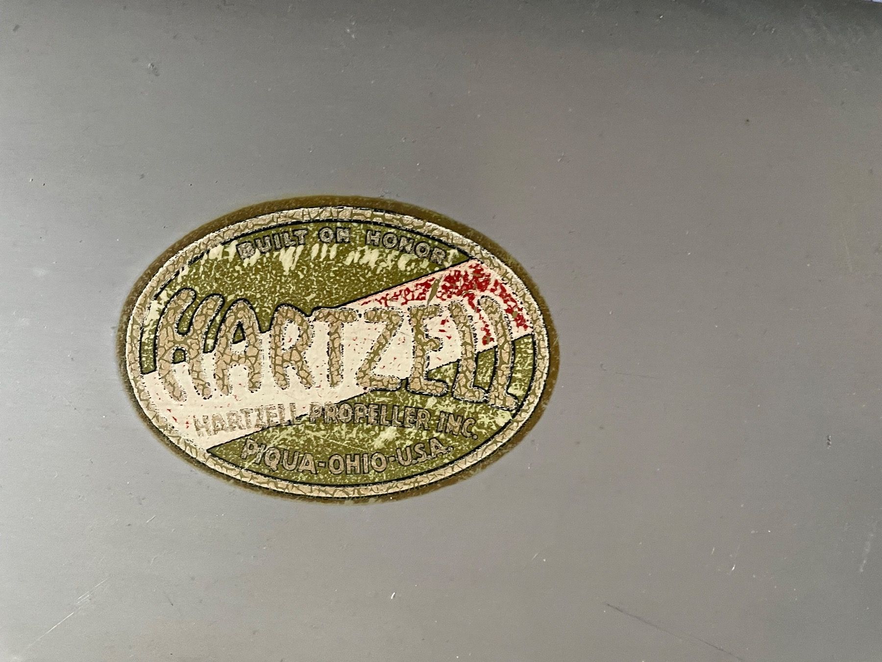 Alle Dekorationen: Hartzell Propeller / Pilatus Flugzeugwerft – Gebraucht aus Cham von Chramschopf 2