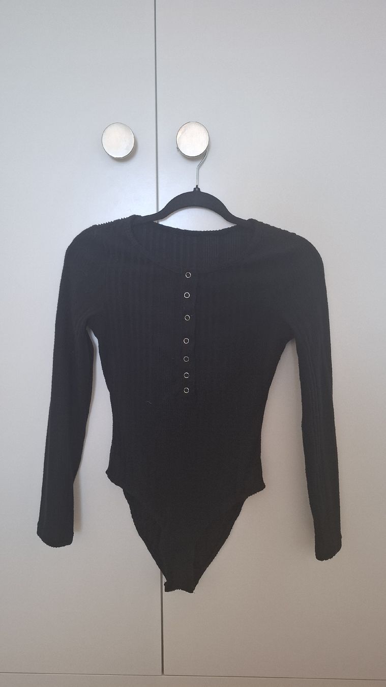 Top: Bodysuit langarm schwarz Damen Grösse S – Usato da Hausen am Albis venduto da ann_2kkx