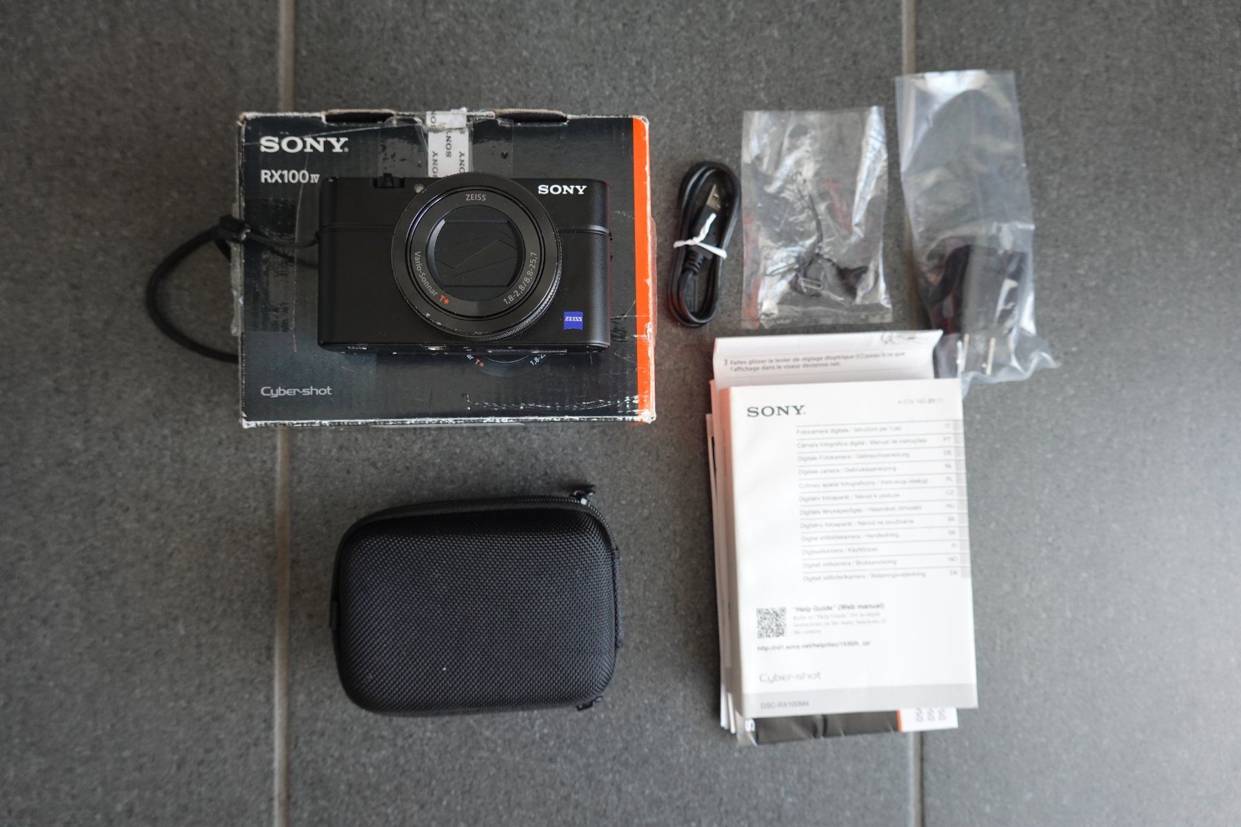 Sony Kamera: Sony RX100 IV (MK4) – Gebraucht aus Lausanne von