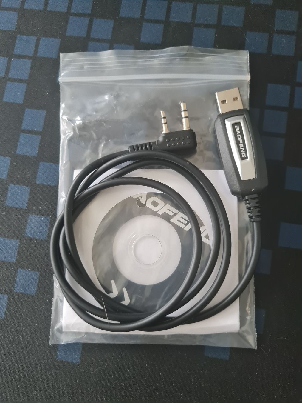 Kabel: Baofeng walkie talkie programmkabel – Gebraucht aus Einsiedeln von RKmnc