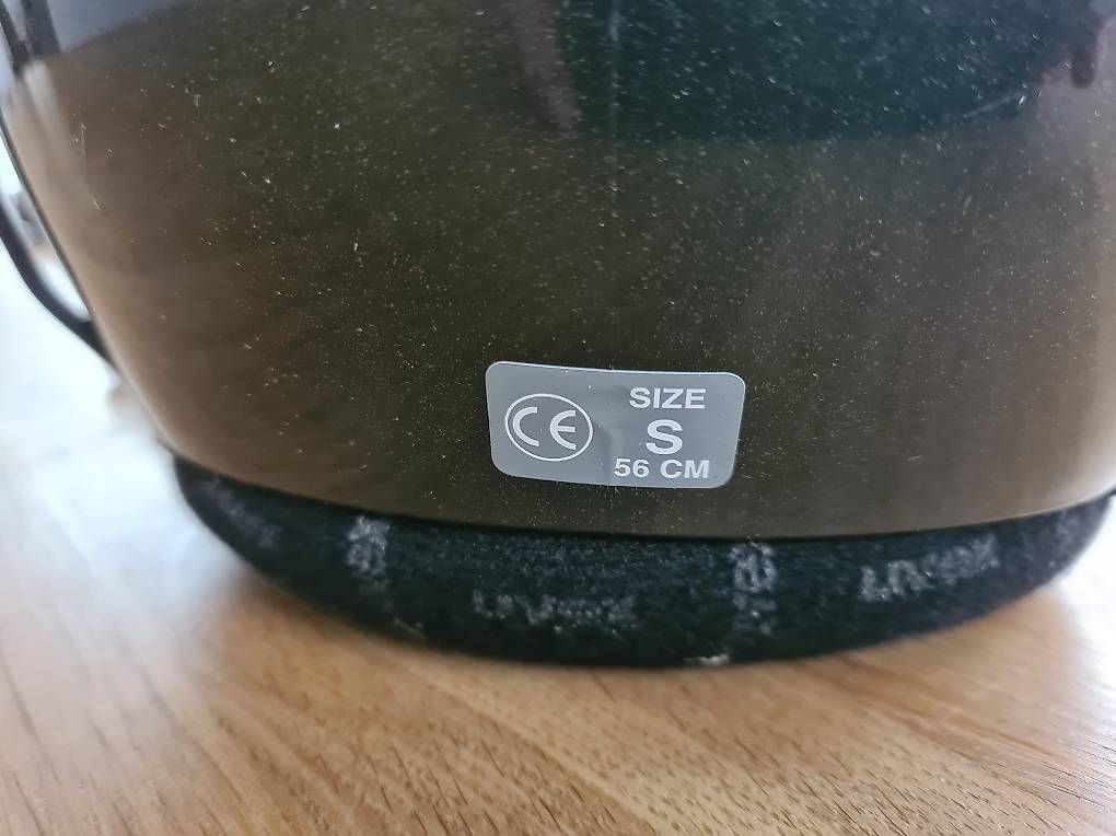 Caschi: Uvex Skihelm – Usato da Roggliswil venduto da Nleu 1