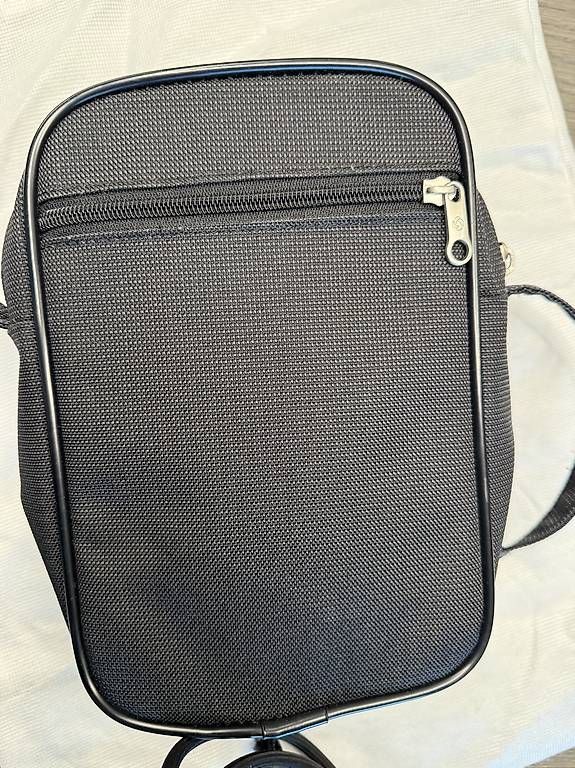 Altro in  Abbigliamento & Accessori: Tracolla Samsonite – Usato da Parpan venduto da pba_x87s 1