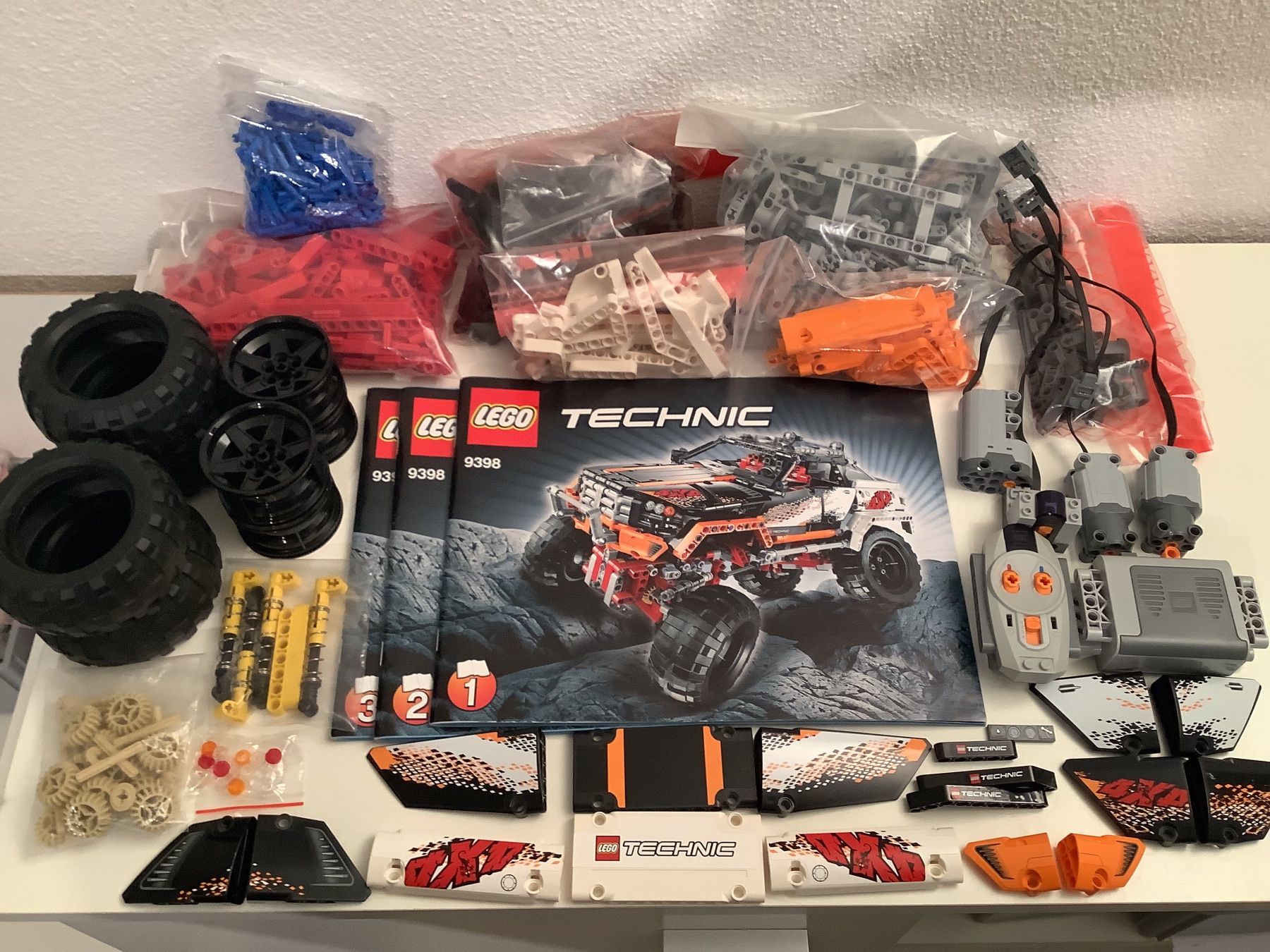 Lego Giocattoli: Lego Technic 4X4 Offroader 9398 von 2012 – Usato da Willisau venduto da Keks5