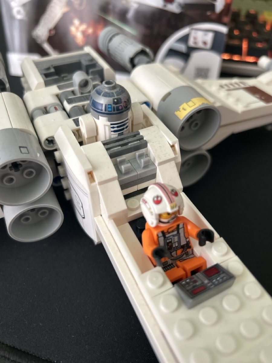 Lego Baukästen: Lego 75301 Starwars Xwing – Gebraucht aus Bülach von sev_fc6f 1