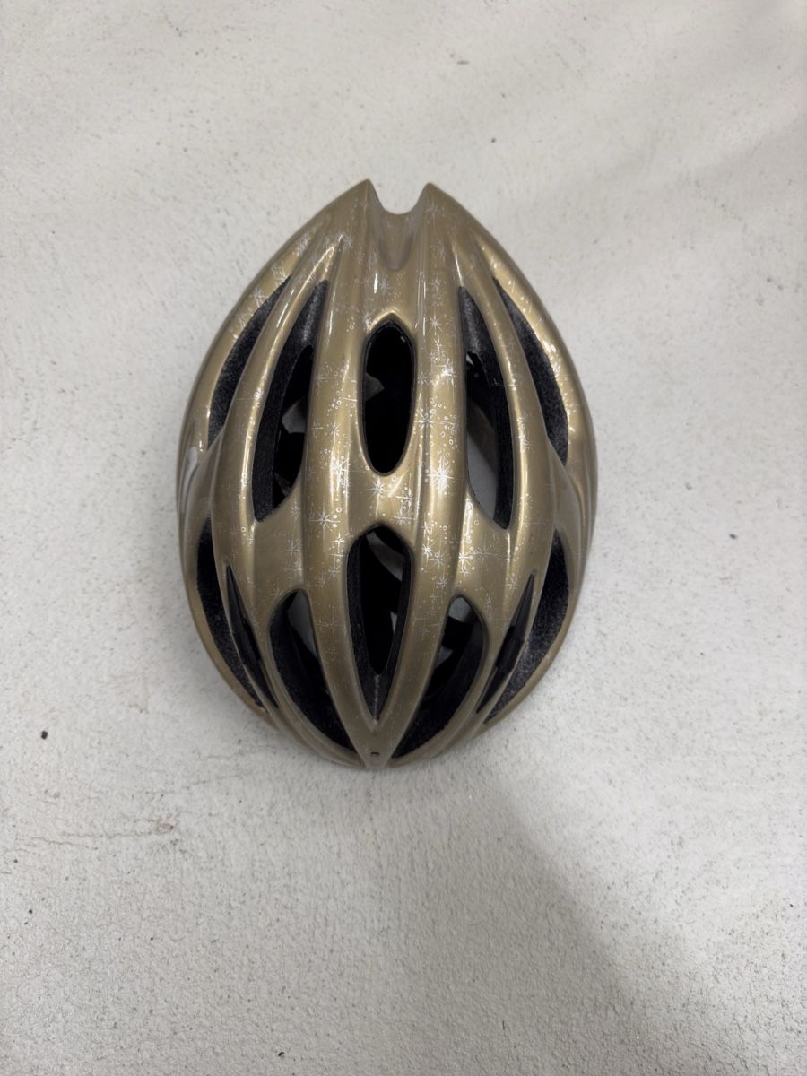 Giro Casques: Velohelm Giro – D'occasion à Regensdorf par TedK