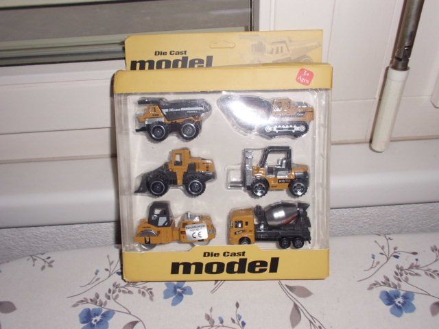 Giocattoli: Baumaschinen 6 teiiges Set – Nuovo e nell'imballaggio originale da Möhlin venduto da Dominik69 1