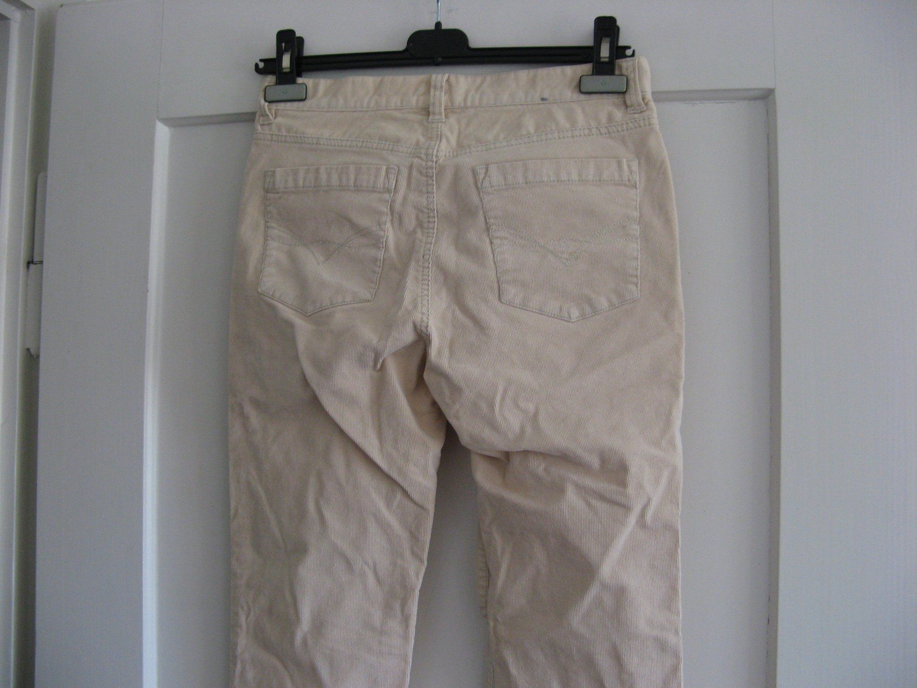 Maddison Pantaloni: beige Hose Maddison Gr. 36 – Usato da Zürich venduto da apil 4