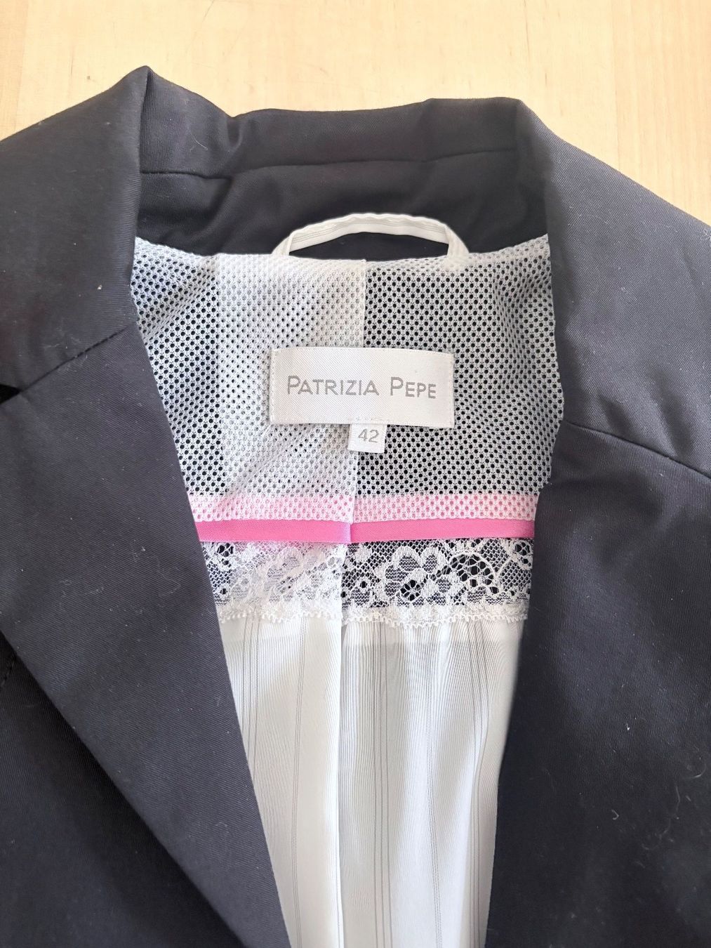 Patrizia Pepe Jacken: Patrizia Pepe Blazer, Grösse 36 – Gebraucht aus Kaiserstuhl AG von Tunturi77
