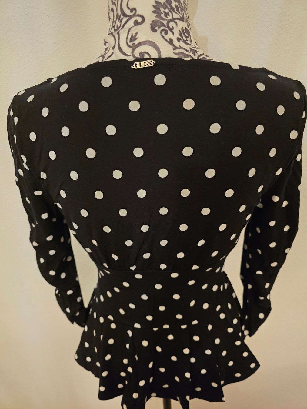 Guess Top: Top à pois Guess neuf – Nuovo e nell'imballaggio originale da Genève venduto da cec_d6pg 1