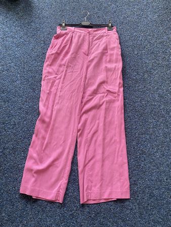 Rosa Hose von Monki