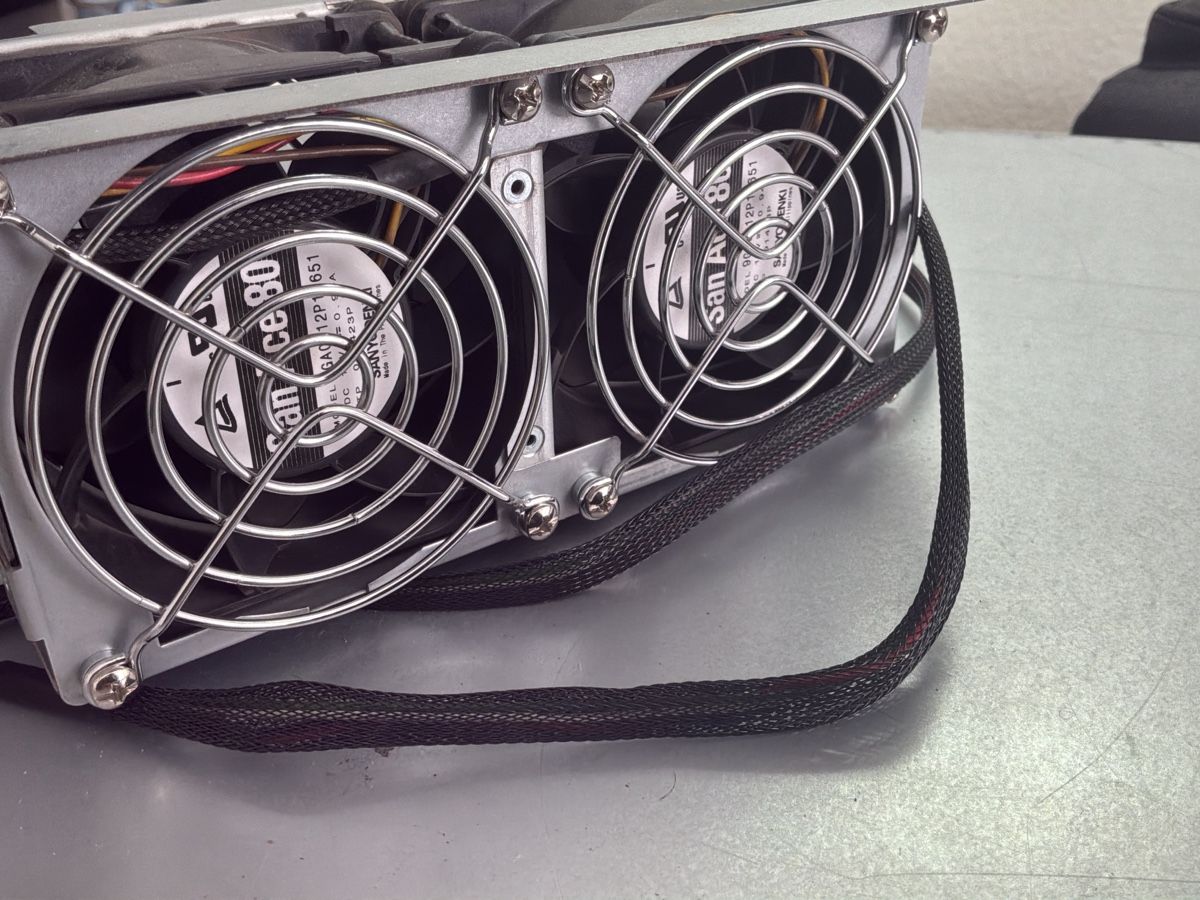 Sanyo PCs: Server cooling fan | Server Ventilation | Heave Ventilation – D'occasion à Zürich par sbe_nk88 1